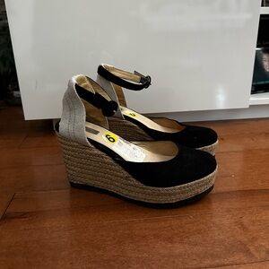 Wedges size 9